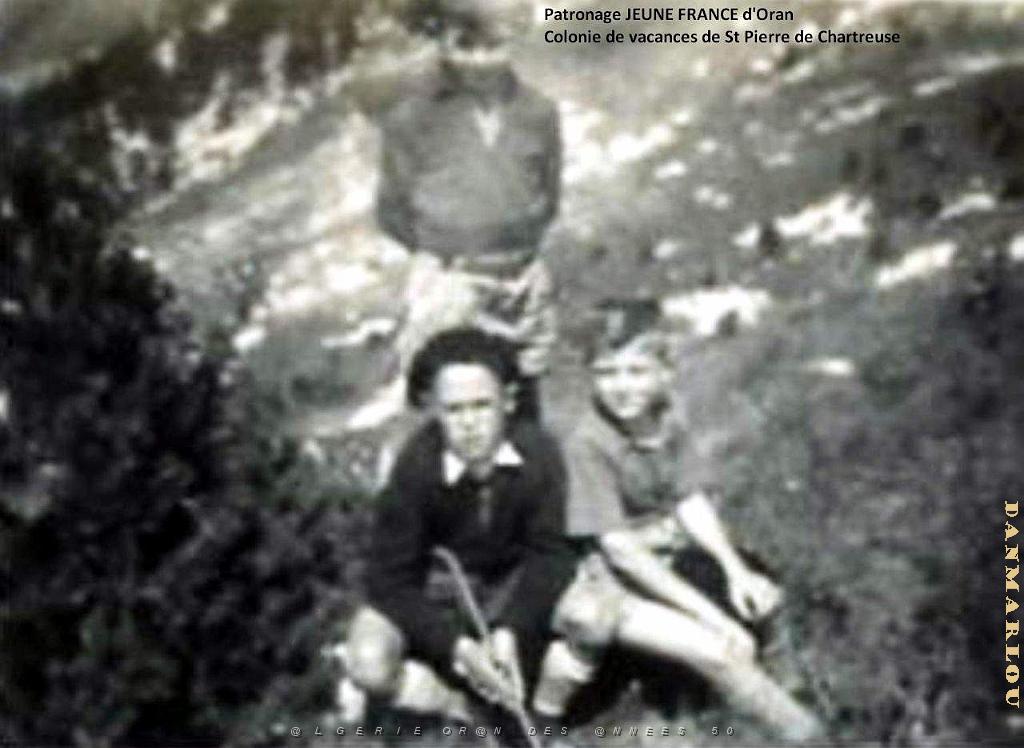 COLO JEUNE FRANCE 1950 Chartreuse 7.jpg